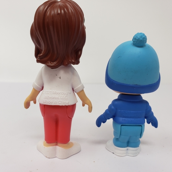CocoMelon Winter JJ & Mother Mom Figures Replacement - Picture 3 of 12